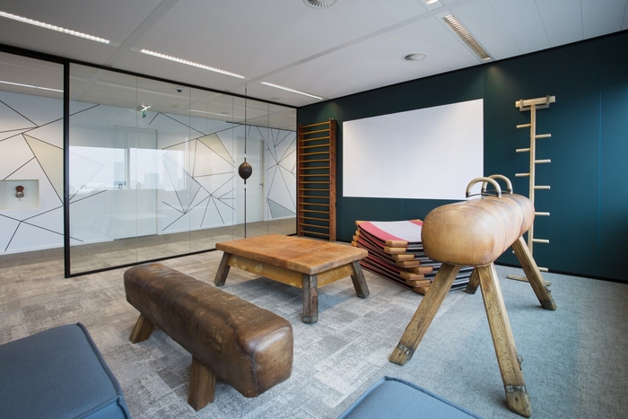 辦公室鋪設地毯時有哪些風水講究？