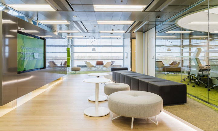 窗戶正對寫字樓過道風水上有什么影響？