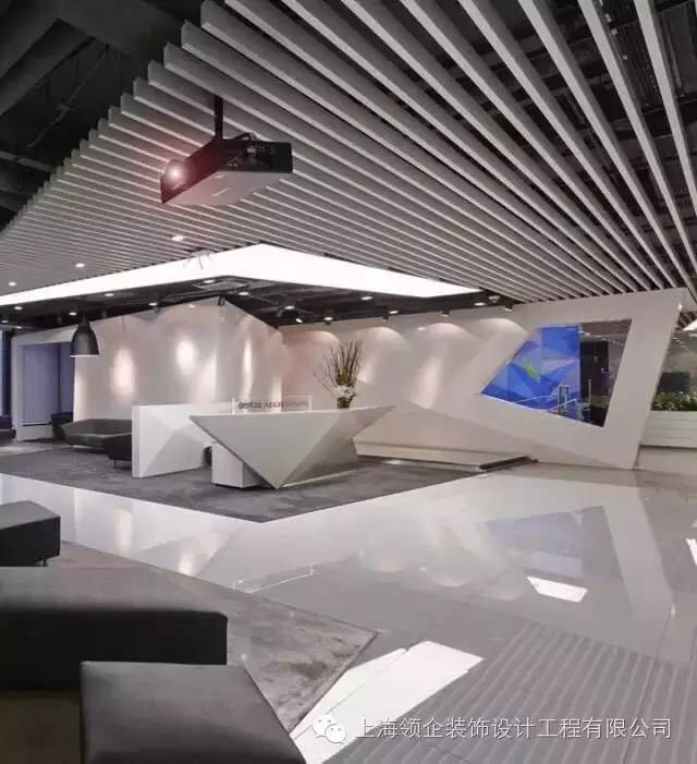 自裝？親戚朋友裝？裝飾公司裝？ 終于有讓人信服的答案了!