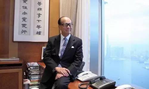 國寶級商業(yè)大佬的辦公室長啥樣？