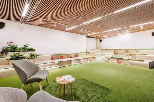 既有感官愉悅，又能體現(xiàn)品牌價值，我就服可口可樂的辦公室設計！