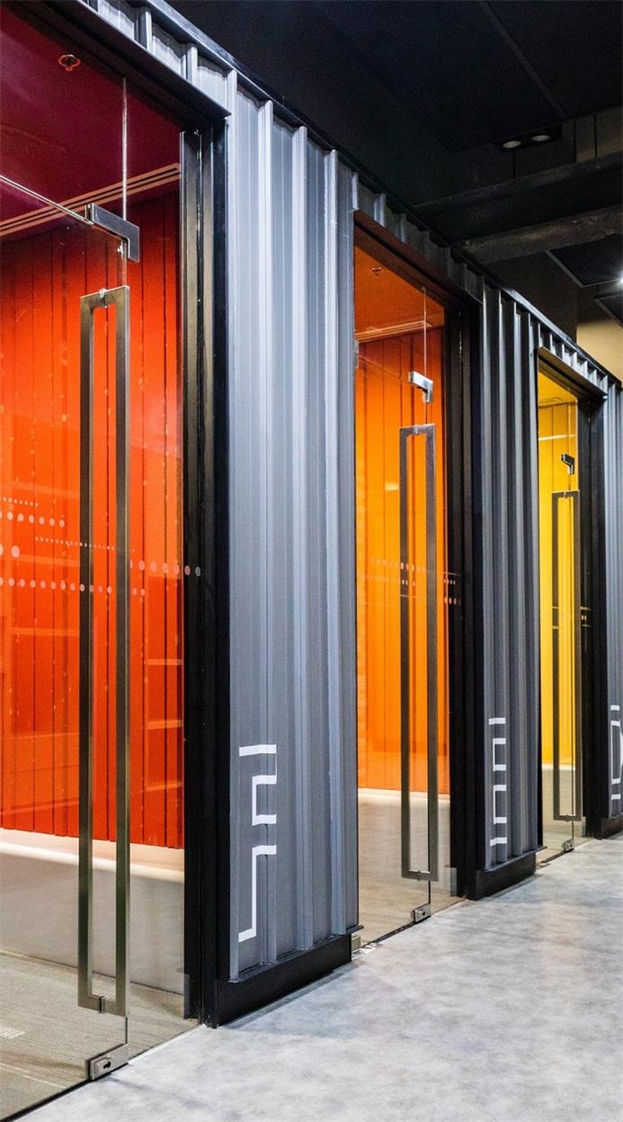 辦公空間，辦公室設(shè)計，科技公司辦公室設(shè)計，現(xiàn)代風(fēng)格辦公室，創(chuàng)意社區(qū)