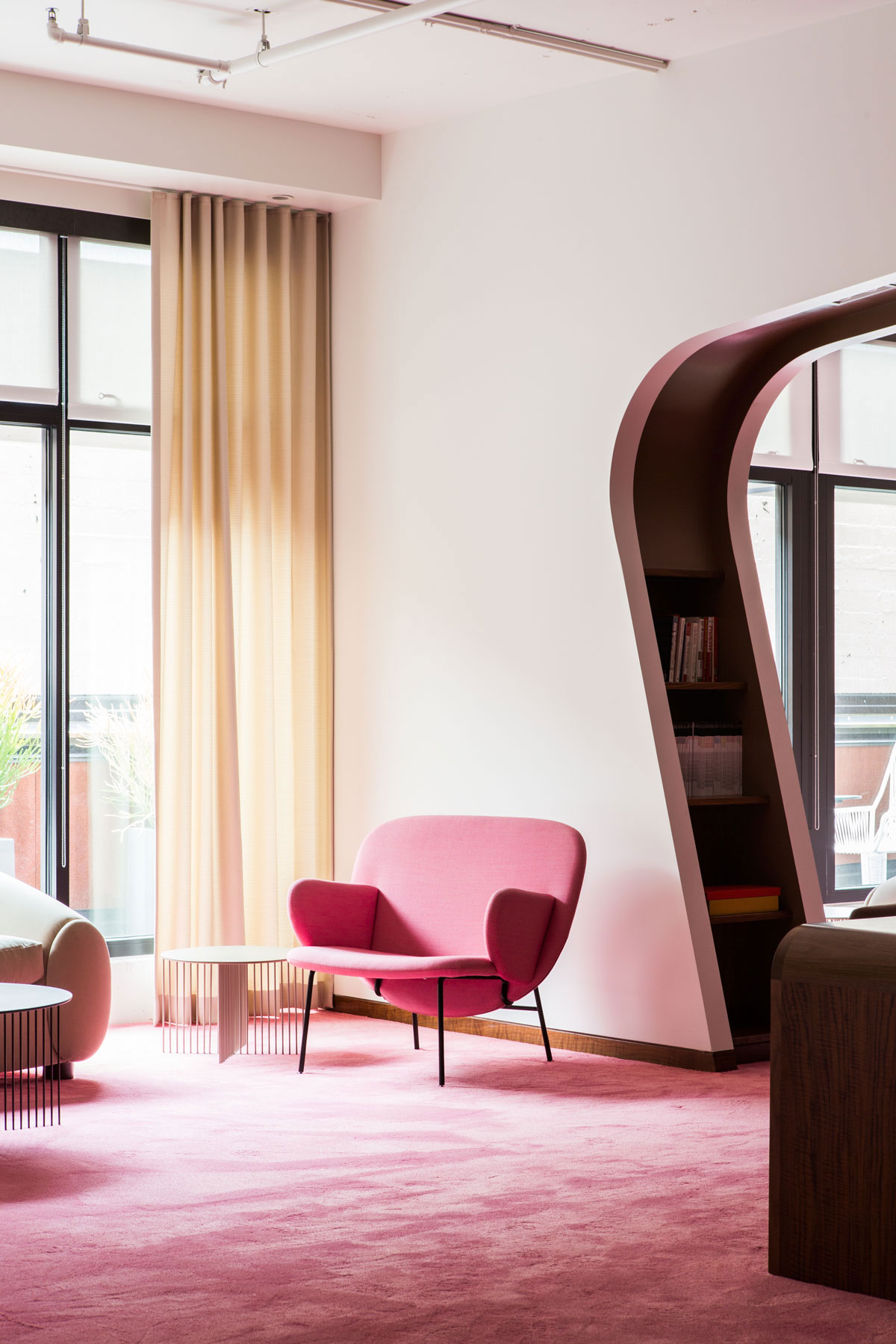 辦公空間，辦公室設計，科技公司辦公室設計，創(chuàng)意辦公室，現(xiàn)代風格辦公室