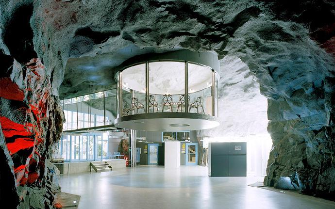 辦公室裝修設(shè)計公司如何打造沉穩(wěn)的辦公空間？