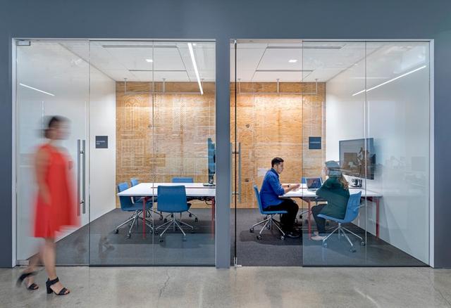 樂享純凈藍天白云之境！在Gensler設計公司辦公室工作倍兒精神