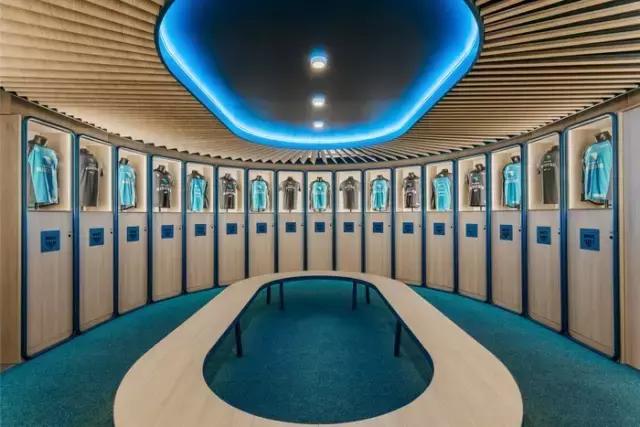 就喜歡這種天馬行空的藍(lán)，馬德里Movistar Riders辦公室設(shè)計(jì)